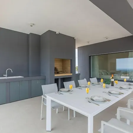 Vila Gabrijela With Private Pool And Bbq Near Porec